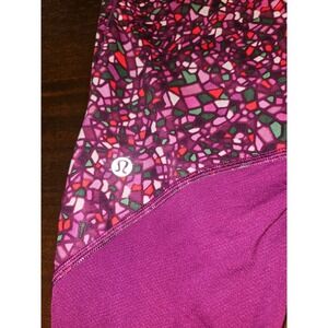 Lululemon Real Quick Crop‎ Paradise Camo Multi Regal Plum Leggings Size 4